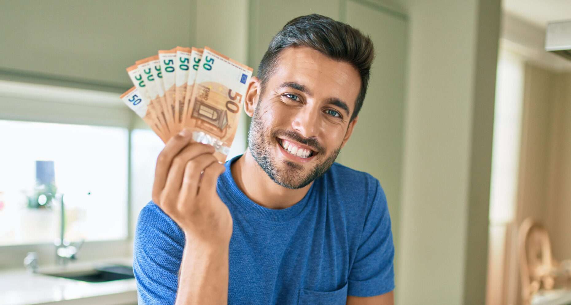 フランスの給料は平均いくら？額面と手取りの違いもチェック！ | フランス語勉強の教材